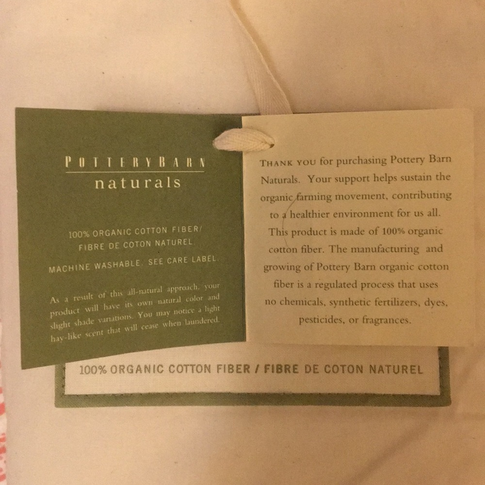 Set/2 Pottery barn white organic cotton shams